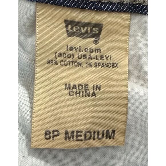 Levi's 512 Women's Perfectly Slimming Boot Cut Ankle Jeans Size 8P (Fit 28x28) - Picture 11 of 12